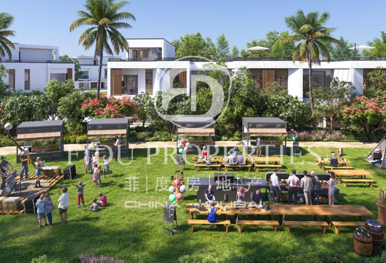 Waterfront Living | Eco-Friendly Community |Resale