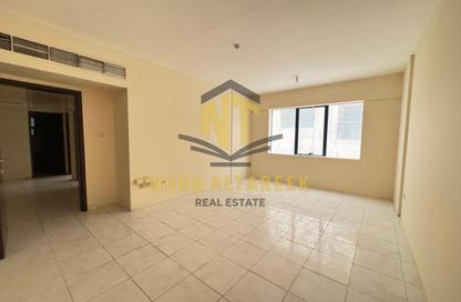 Apartment - 2 - 2 for rent in Al Majaz 1 - Al Majaz - Sharjah Apartment - 2 - 2 for rent in Al Majaz 1 - Al Majaz - Sharjah