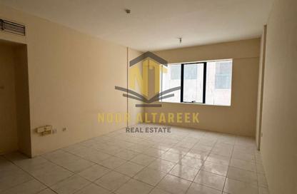 Apartment - 2 - 2 for rent in Al Majaz 1 - Al Majaz - Sharjah