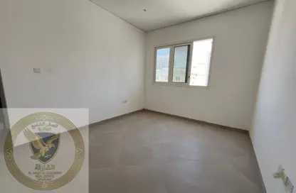 Apartment - 1 Bedroom - 2 Bathrooms for rent in Al Qulaya'ah - Al Sharq - Sharjah