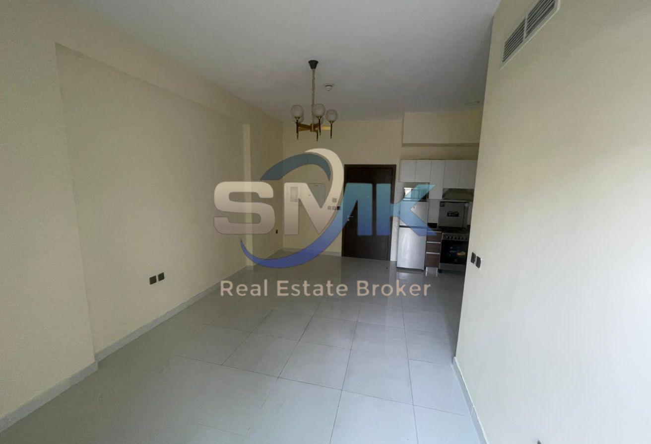 STUDIO FOR RENT IN LAWNZ photo 9