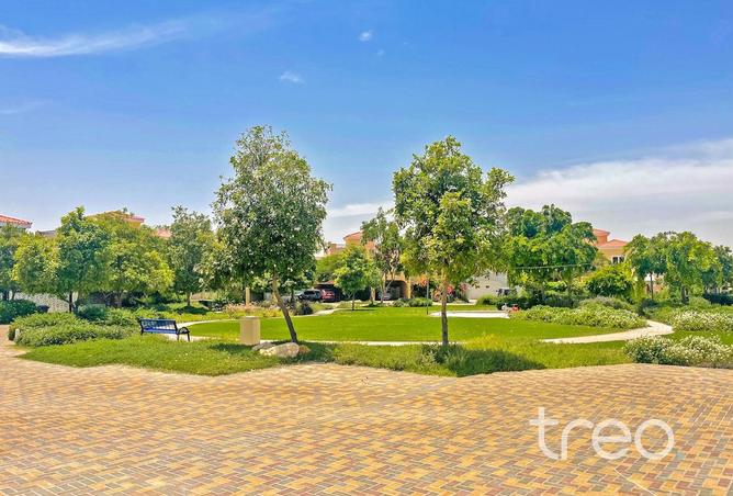 73144400 - صورة العقار 2