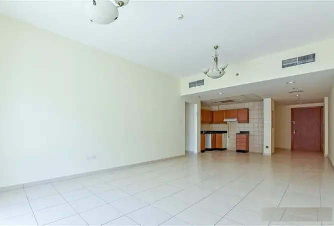155569601 - Property Image 3