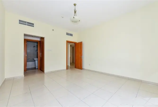155569601 - Property Image 2