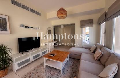 Villa - 3 Bedrooms - 3 Bathrooms for rent in Springs 15 - The Springs - Dubai Villa - 3 Bedrooms - 3 Bathrooms for rent in Springs 15 - The Springs - Dubai