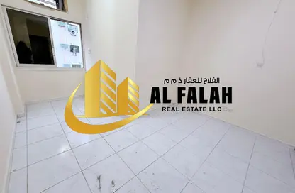 Apartment - 1 Bathroom for rent in Bu Tina - Al Sharq - Sharjah
