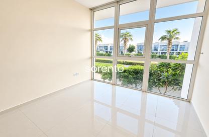 Townhouse - 3 - 3 for rent in Victoria - Damac Hills 2 - Dubai