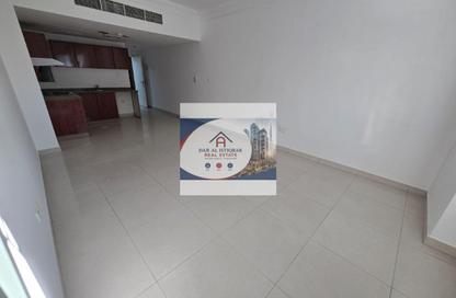 Apartment - Studio - 1 Bathroom for rent in Al Khan Corniche - Al Khan - Sharjah Apartment - Studio - 1 Bathroom for rent in Al Khan Corniche - Al Khan - Sharjah