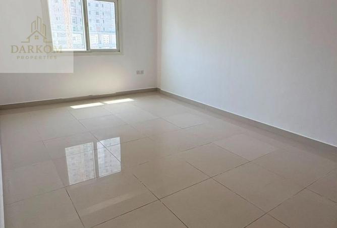 99557379 - Property Image 3