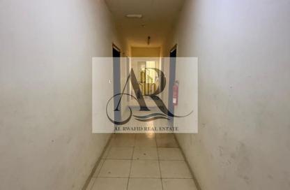 سكن عمال - استوديو - 8 حمامات للايجار في الجرف 3 - الجرف - عجمان وسط المدينة - عجمان