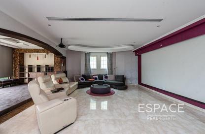 Villa - 4 Bedrooms - 5 Bathrooms for rent in Legacy Nova Villas - Jumeirah Park - Dubai