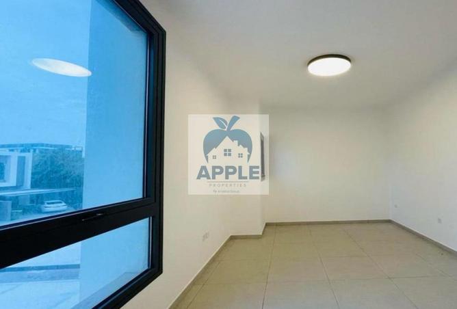 78582258 - Property Image 3