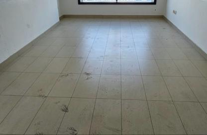 Apartment - 1 - 2 for rent in Al Khan - Sharjah