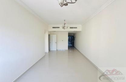 Apartment - 1 Bedroom - 2 Bathrooms for rent in Muwaileh 29 Building - Muwaileh - Sharjah