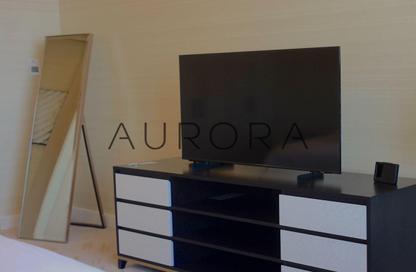 Apartment - Studio - 1 for sale in The Palm Tower - Palm Jumeirah - Dubai