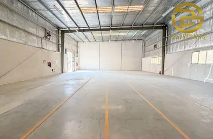 Warehouse - Studio - 1 Bathroom for rent in Dubai Investment Park 1 (DIP 1) - Dubai Investment Park (DIP) - Dubai