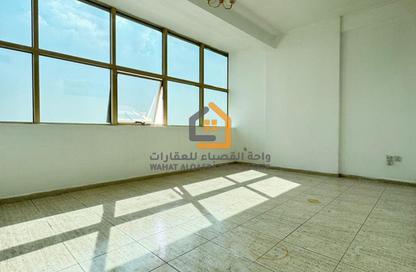 Apartment - 1 Bedroom - 1 Bathroom for rent in Al Majaz Tower - Al Majaz - Sharjah Apartment - 1 Bedroom - 1 Bathroom for rent in Al Majaz Tower - Al Majaz - Sharjah