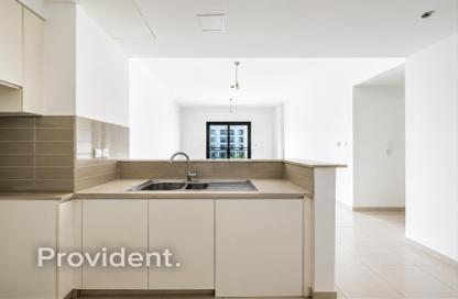 Apartment - 3 Bedrooms - 4 Bathrooms for sale in Zahra Apartments 2B - Zahra Apartments 2 - Zahra Apartments - Town Square - Dubai