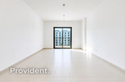 Apartment - 3 Bedrooms - 4 Bathrooms for sale in Zahra Apartments 2B - Zahra Apartments 2 - Zahra Apartments - Town Square - Dubai
