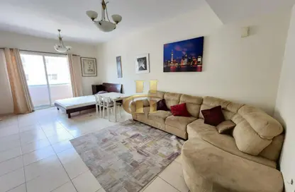 شقة - 1 حمام للايجار في مابل 2 - حدائق الإمارات 2 - قرية جميرا الدائرية - دبي