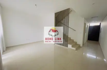 تاون هاوس - 2 غرف نوم - 4 حمامات للايجار في مساكن نسمه - ّالطي - الشارقة