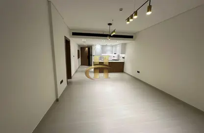 شقة - غرفة نوم - 2 حمامات للايجار في بن غاطي جالاكسي تاور ب - بن غاطي جالاكسي - منطقة 11 - قرية جميرا الدائرية - دبي