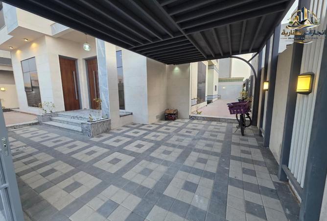 141433477 - Property Image 3