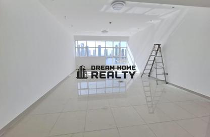 Apartment - 3 - 3 for rent in Riviera Tower - Al Khan Corniche - Al Khan - Sharjah