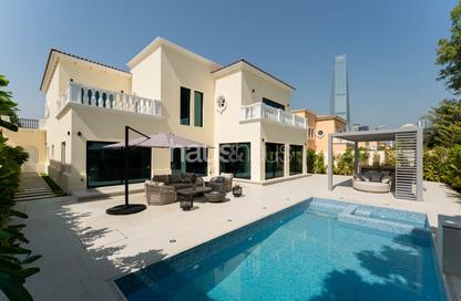 Villa - 5 - 6 for sale in District 2 - Jumeirah Park - Dubai