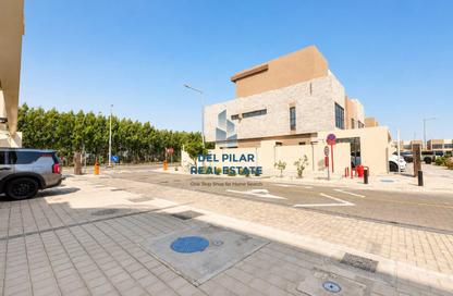 Townhouse - 3 Bedrooms - 3 Bathrooms for rent in Aldhay at Bloom Gardens - Bloom Gardens - Al Salam Street - Abu Dhabi