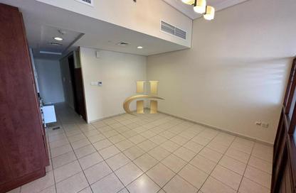 Apartment - Studio - 1 Bathroom for rent in Lake Terrace - JLT Cluster D - Jumeirah Lake Towers - Dubai