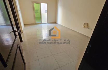 Apartment - 1 Bedroom - 2 Bathrooms for rent in Al Khan 9 building - Al Khan - Sharjah