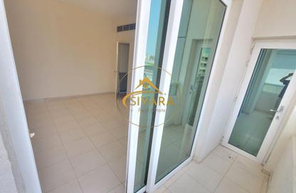 Apartment - 2 - 2 for rent in Muwailih Building - Muwaileh - Sharjah