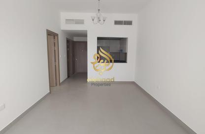 Apartment - 1 Bedroom - 2 Bathrooms for rent in L'Olivier Residence - International City Phase 2 - Al Warsan 4 - Al Warsan - Dubai Apartment - 1 Bedroom - 2 Bathrooms for rent in L'Olivier Residence - International City Phase 2 - Al Warsan 4 - Al Warsan - Dubai
