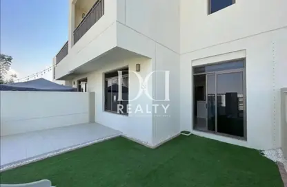 Townhouse - 3 Bedrooms - 4 Bathrooms for rent in Noor Townhouses - Town Square - Dubai