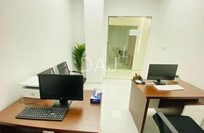 Office Space - Studio - 1 Bathroom for rent in Red Avenue - Al Garhoud - Dubai