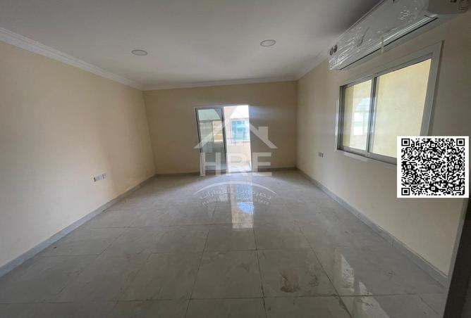 61698409 - Property Image 3