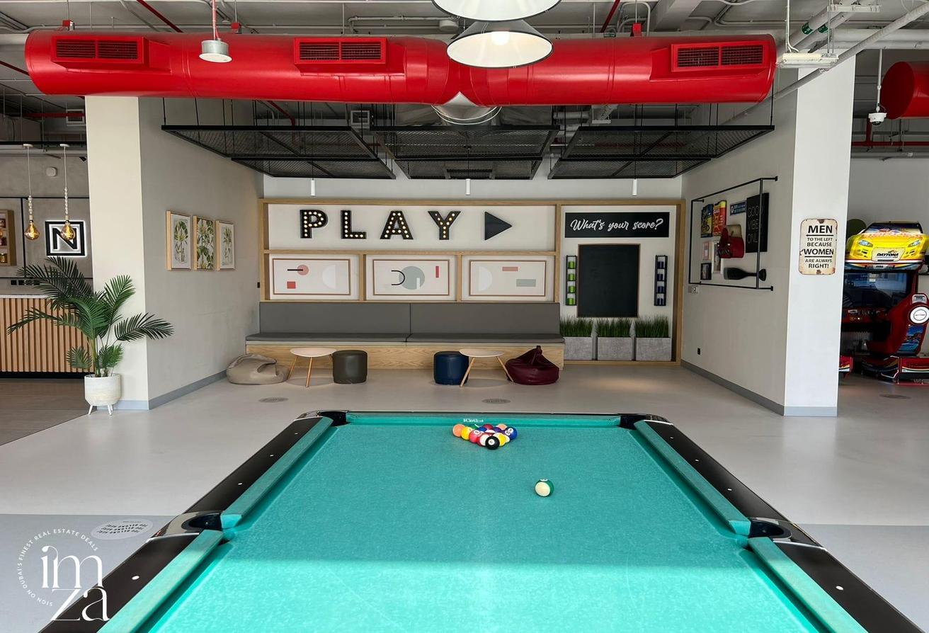 POOL VIEW | FURNISHED | COMMUNITY LIVING photo 13