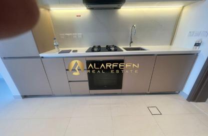 Apartment - Studio - 1 Bathroom for rent in Vista by Prestige One - Dubai Sports City - Dubai