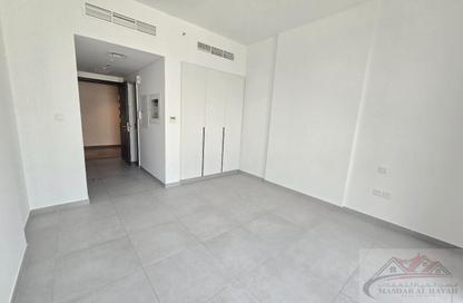 Apartment - Studio - 1 Bathroom for rent in The Link - East Village - Aljada - Sharjah