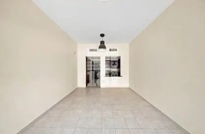 Apartment - 1 Bathroom for rent in Building 206 - Mogul Cluster - Discovery Gardens - Dubai Apartment - 1 Bathroom for rent in Building 206 - Mogul Cluster - Discovery Gardens - Dubai