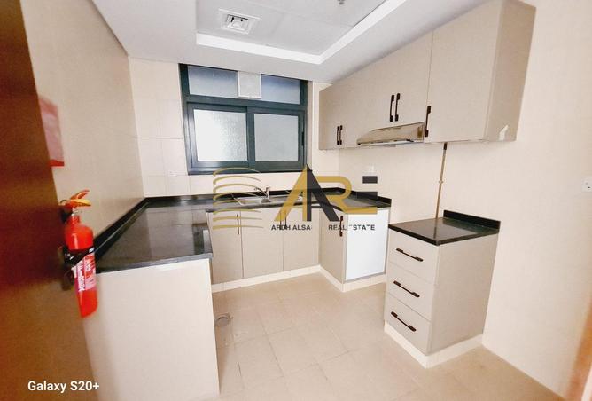 53608525 - Property Image 3