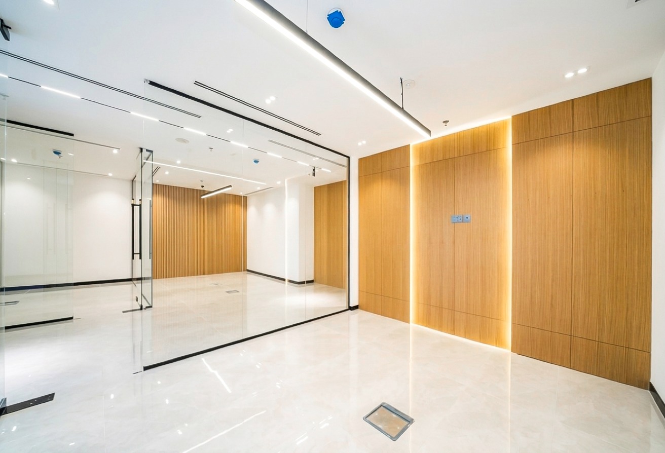 Newly Fitted | Next to Metro | Open View