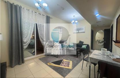 Apartment - 1 - 1 for sale in Mazaya 1 - Queue Point - Liwan - Dubai Apartment - 1 - 1 for sale in Mazaya 1 - Queue Point - Liwan - Dubai