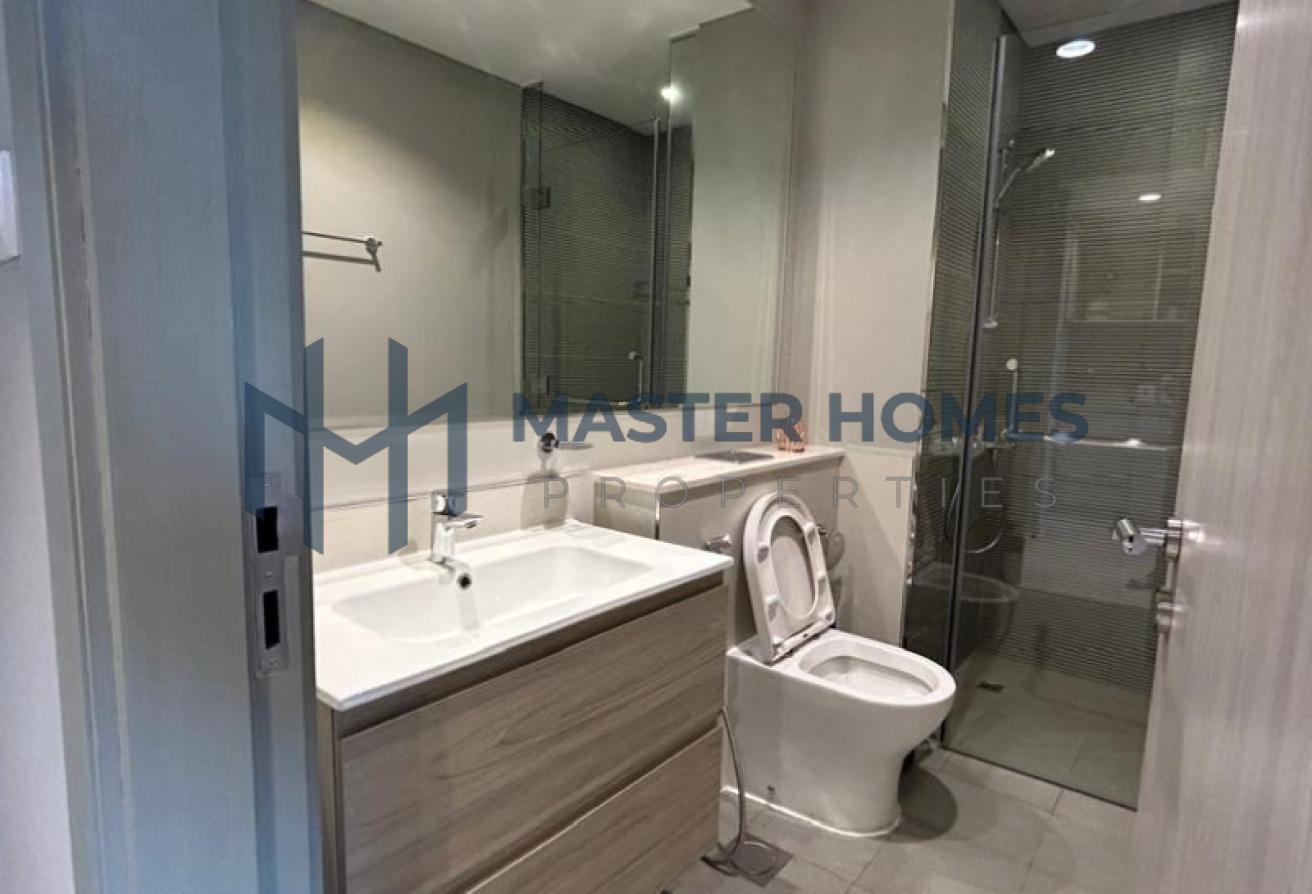 Near Metro | Canal view | Best price photo 16
