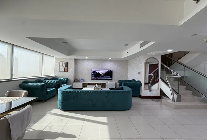 156155404 - Property Image 3