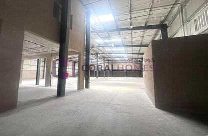 Warehouse - Studio for rent in Dubai Investment Park 1 (DIP 1) - Dubai Investment Park (DIP) - Dubai