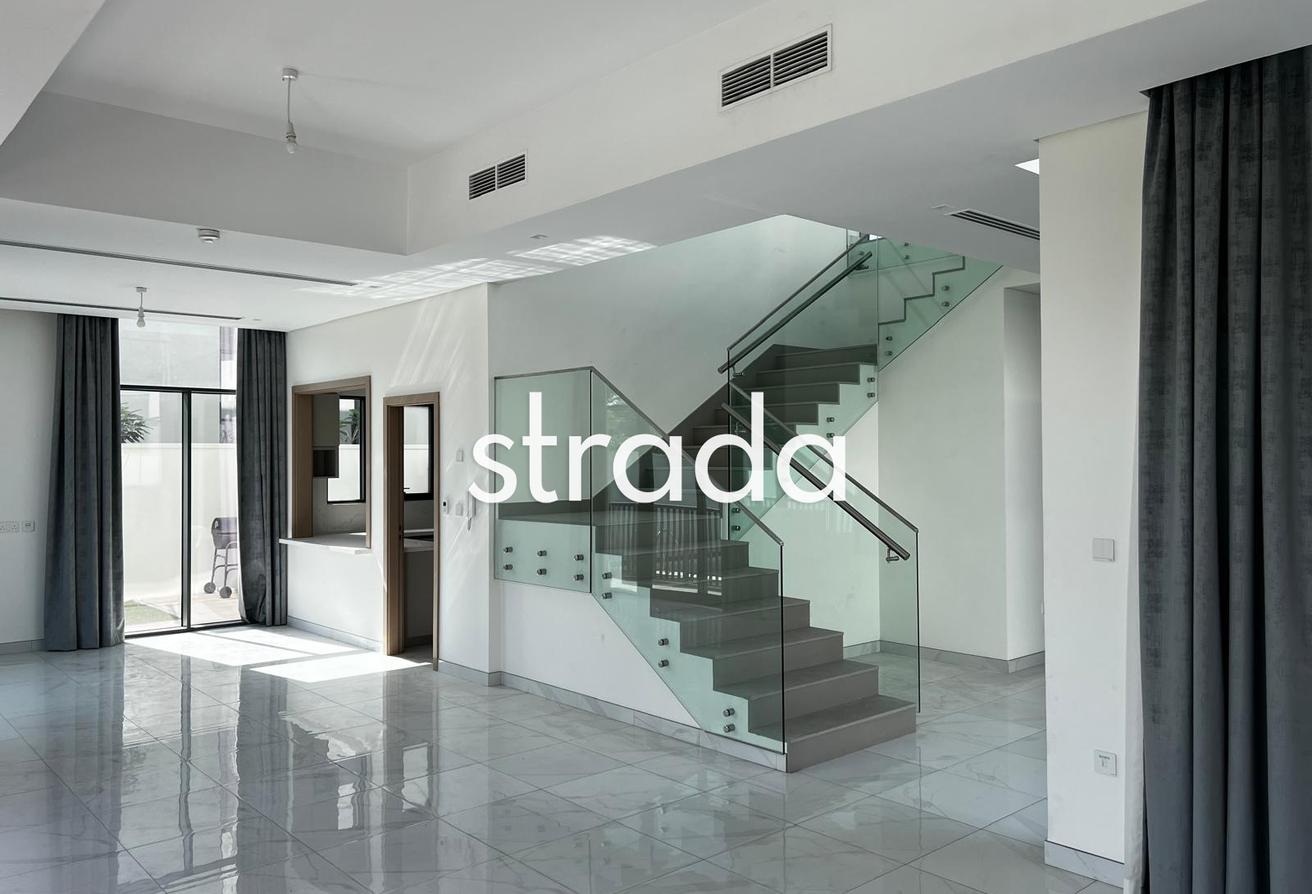 Corner Unit | Close to Park & Pool | Options photo 4
