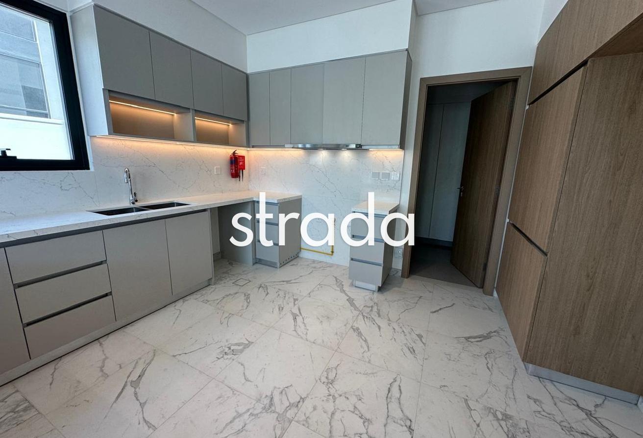 Corner Unit | Close to Park & Pool | Options photo 5