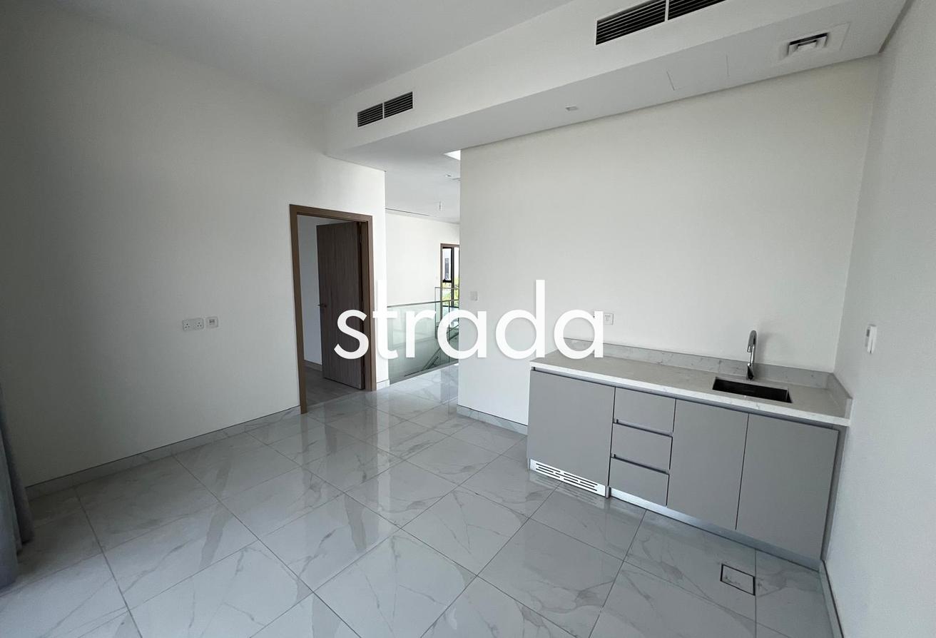 Corner Unit | Close to Park & Pool | Options photo 8